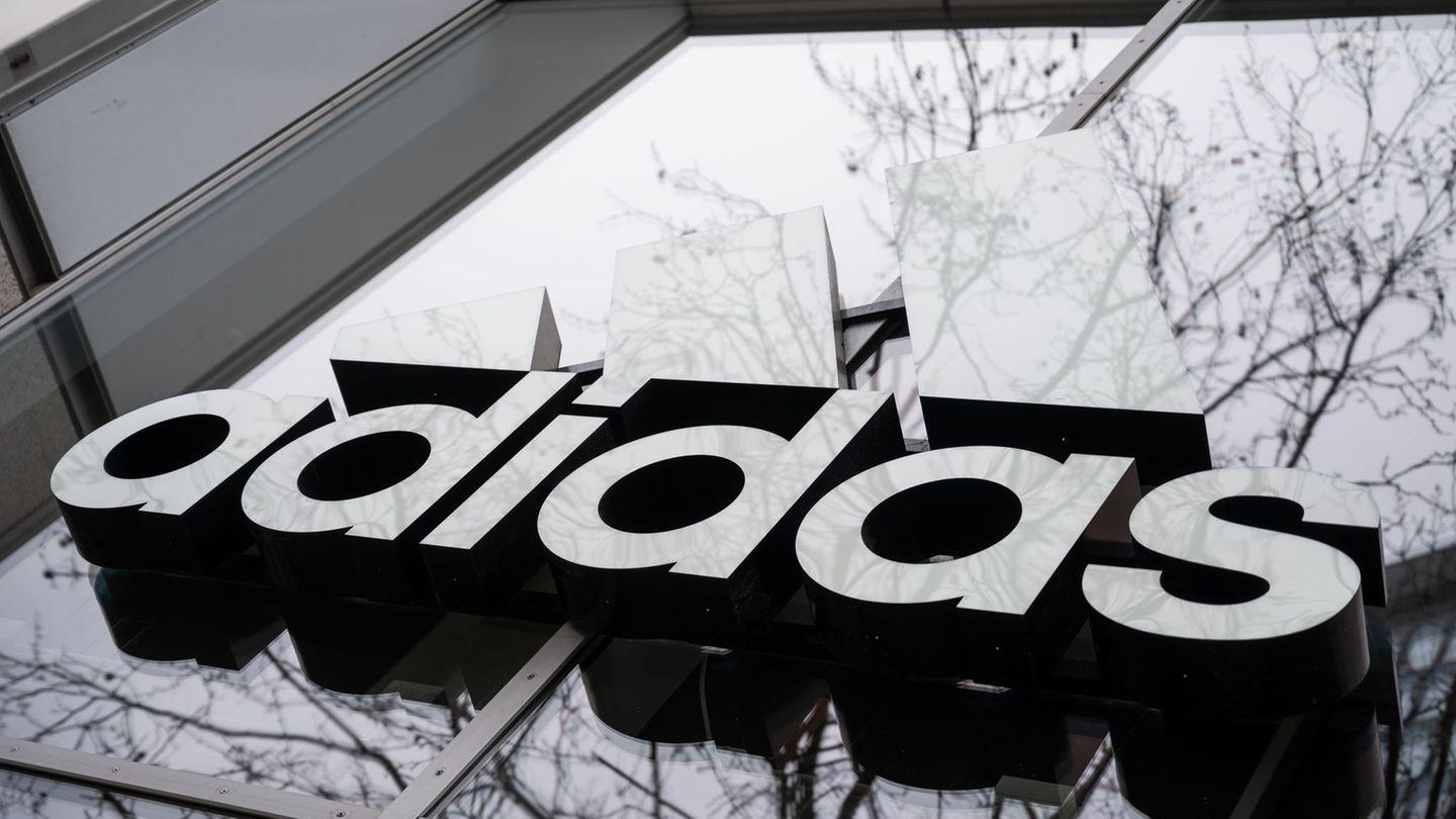 Adidas: Sportartikel: Adidas gibt Rekordumsatz bekannt