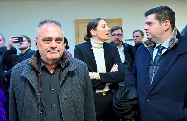 Egisto: Egisto Ott sieht sich als "Staatsfeind Nummer Eins" verfolgt