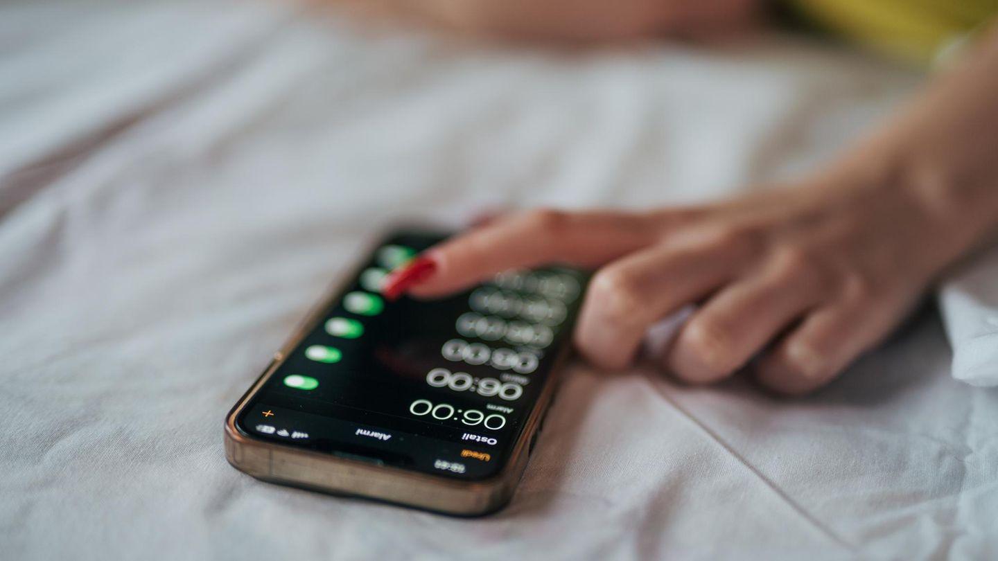 IPhone: Smartphone-Tipps: Warum der iPhone-Wecker manchmal nicht klingelt – und was Sie dagegen tun können