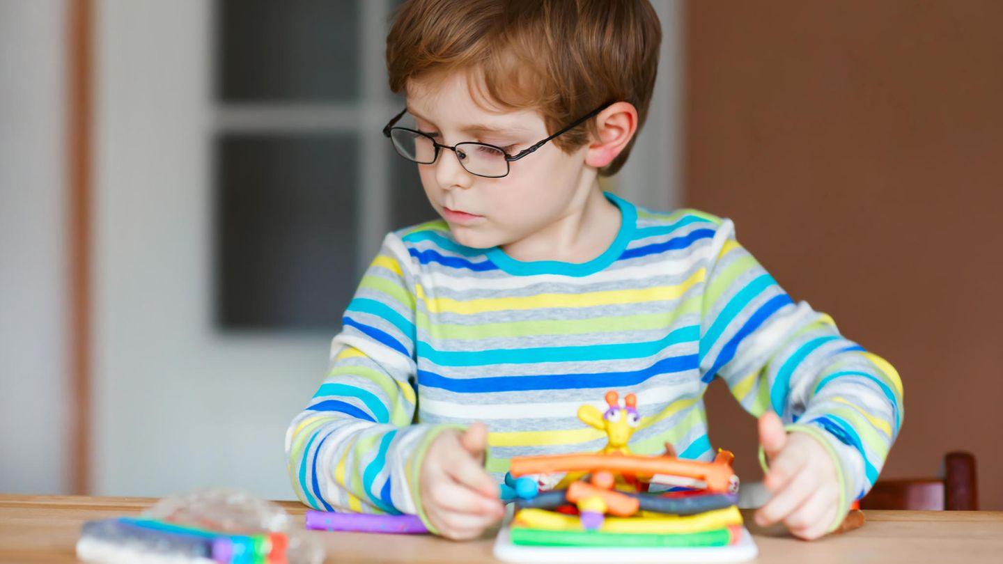 Kinder: Kennen Sie das noch?: Fimo früher und heute: Diese neuen Varianten bietet die Modelliermasse