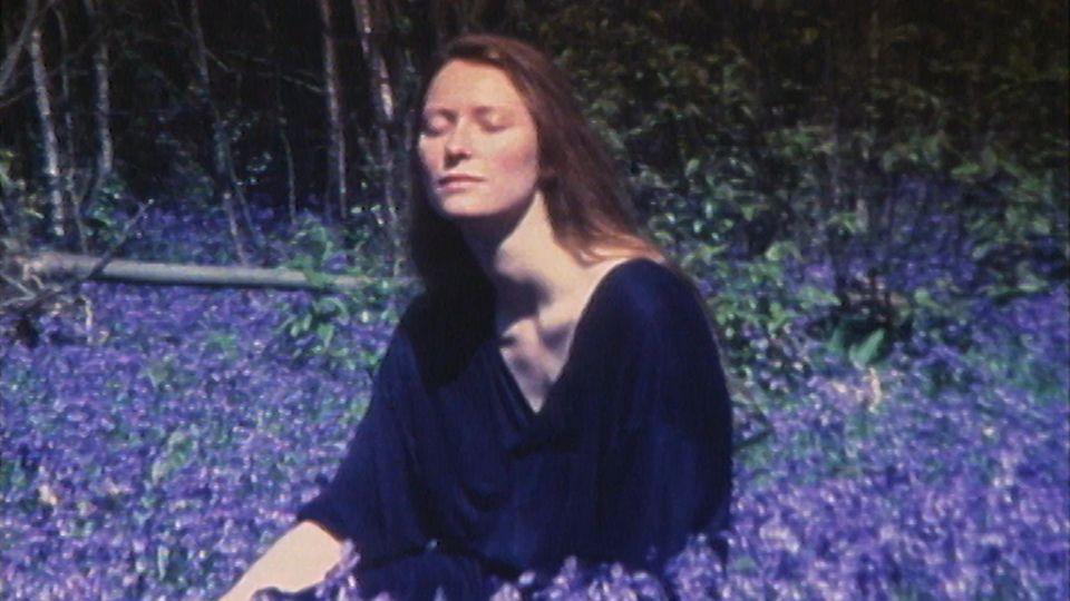 Tilda Swinton: Symbolbild zu Tilda Swinton: "Mit 33 Jahren war ich innerhalb eines Jahres auf 43 Beerdigungen"