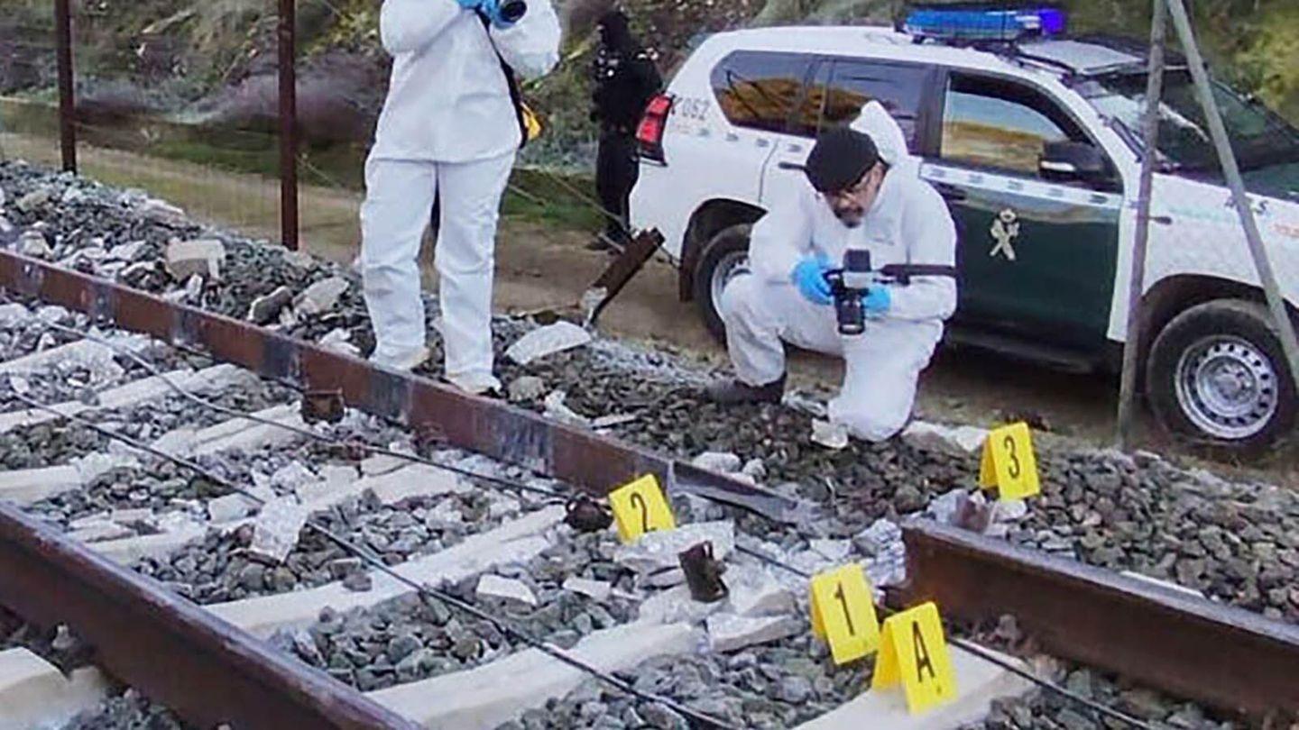 Zugunglück: Untersuchungskomission: Kaputte Schiene als mögliche Ursache für Zugunglück in Spanien