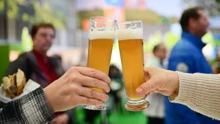 Erlaubter Alkoholkonsum – Warum liegt die Promillegrenze in der Schweiz bei 0.5?