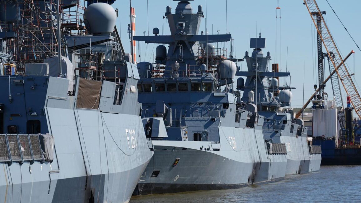 Hamburger Hafen: Zwei Männer wegen versuchter Sabotage von deutschem Marineschiff verhaftet