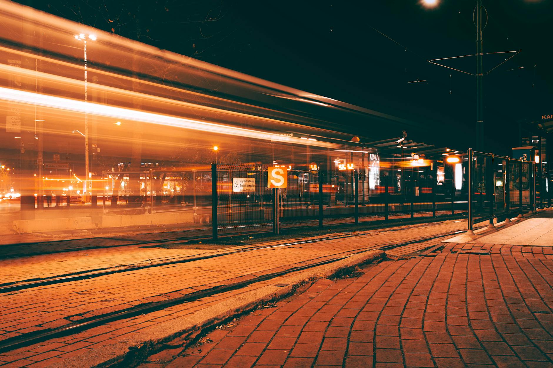 Illustration zu Kabelschaden Bahn