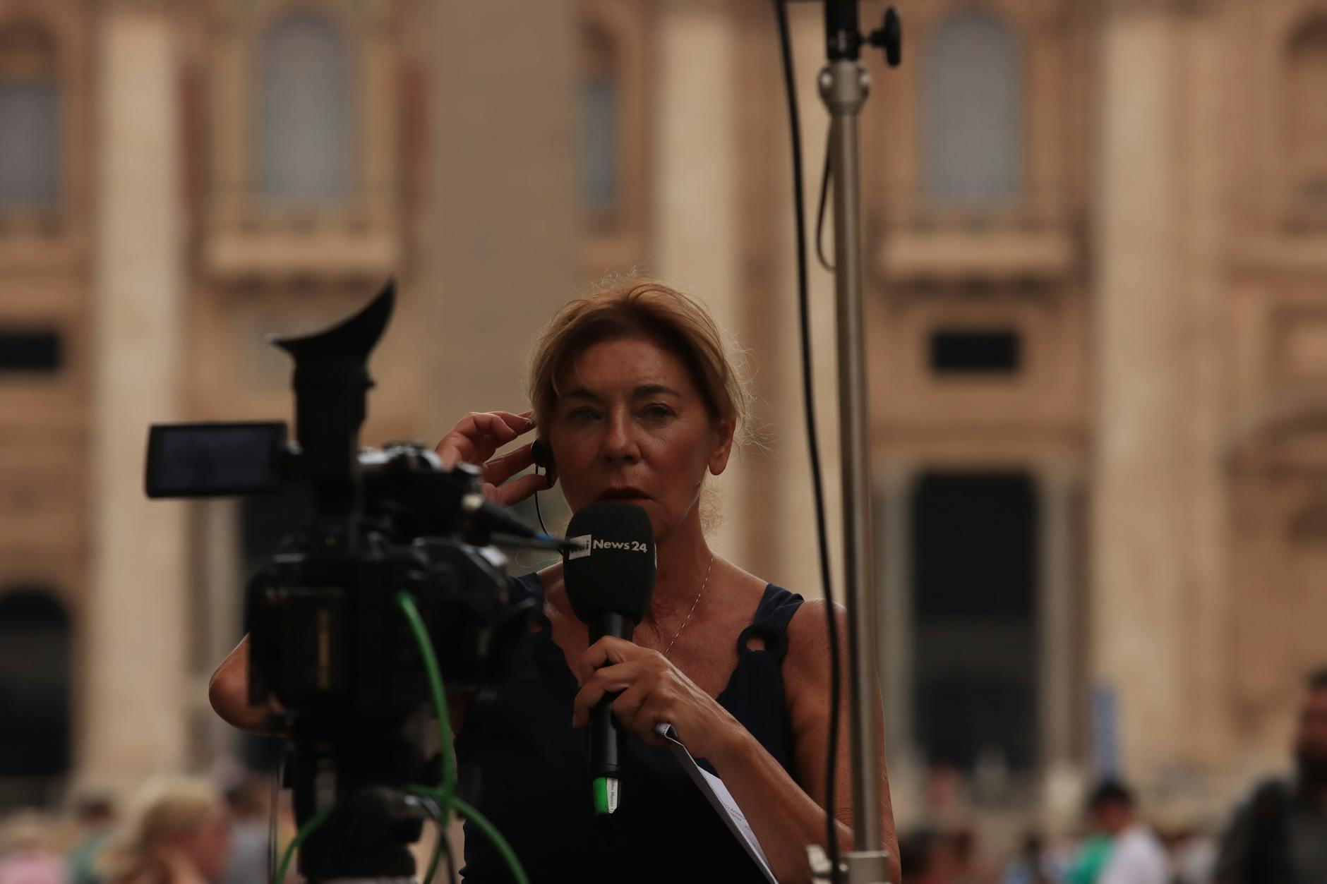 Symbolbild zum Thema Politischer Mord Frankreich