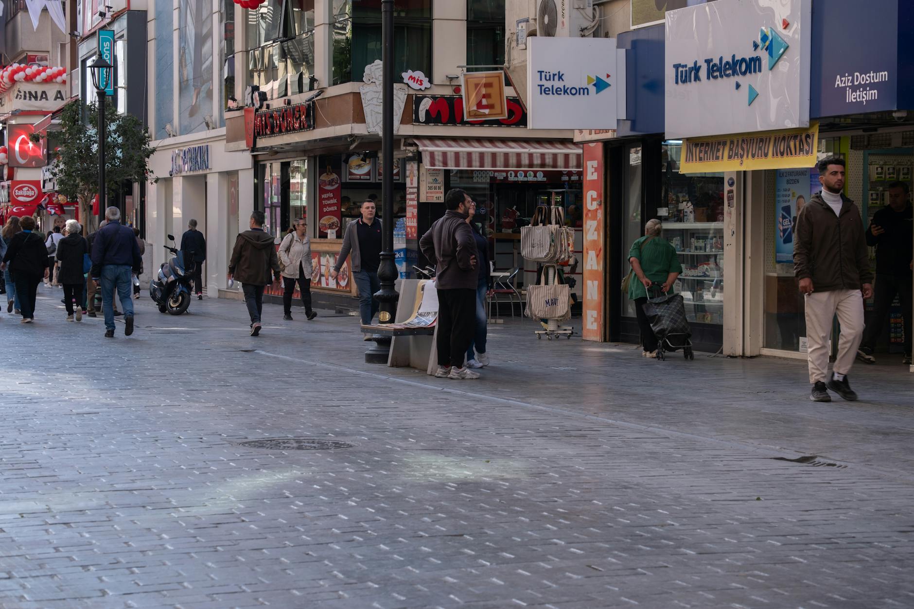 Symbolbild zum Thema Telekom Preiserhoehung Festnetz