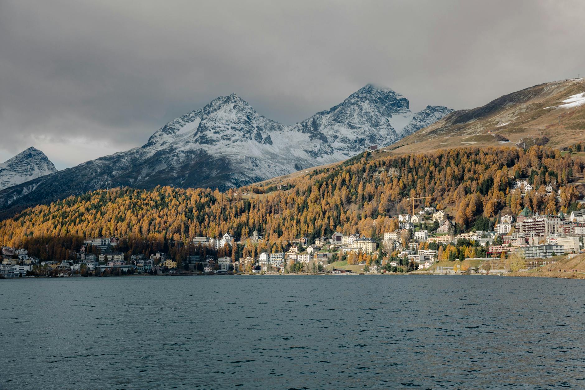 Illustration zu The ICE ST Moritz