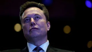 Rechenzentren im All – Darum legt Elon Musk SpaceX und xAI zusammen
