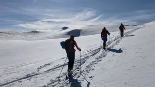 Wanderung des Monats Februar – Fronalp – Schneeschuhwandern im stillen Glarner Winterparadies