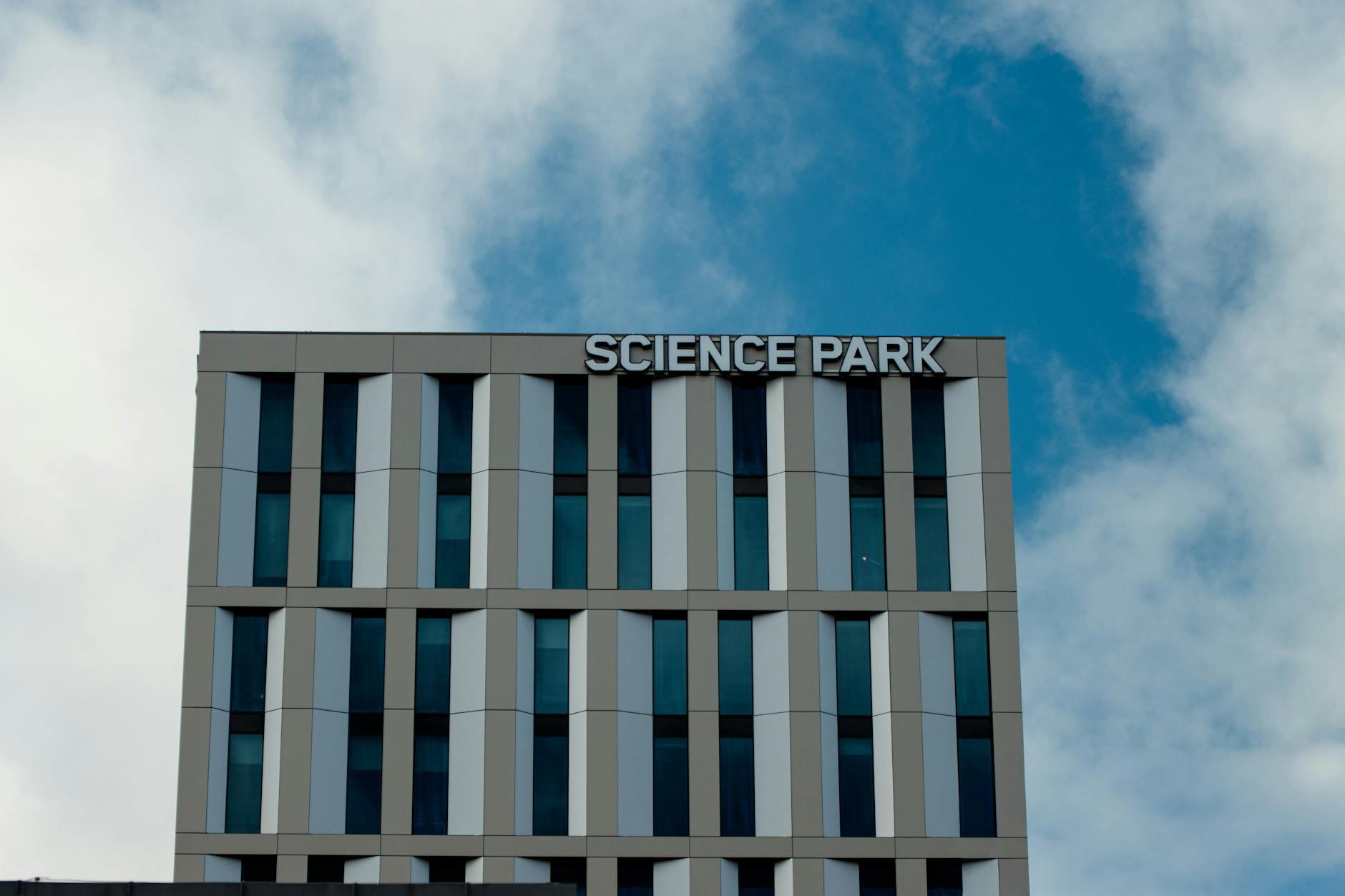 Detailansicht: Aek – Crystal Palace