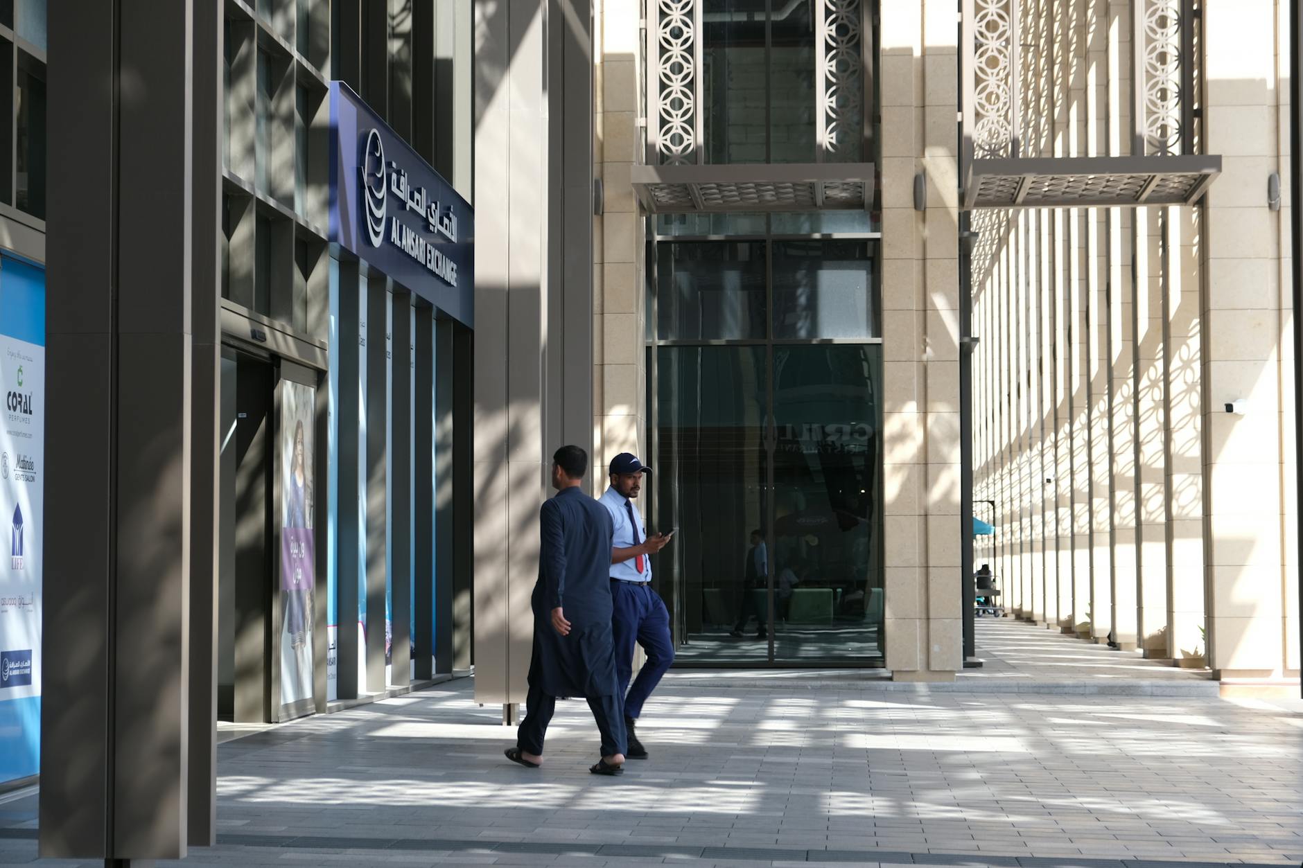 Detailansicht: Flughafen Dubai Aktuell