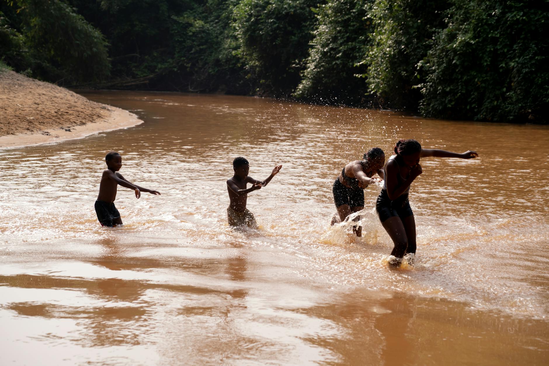 österreich ghana – Foto: Obibini Kobby / Pexels