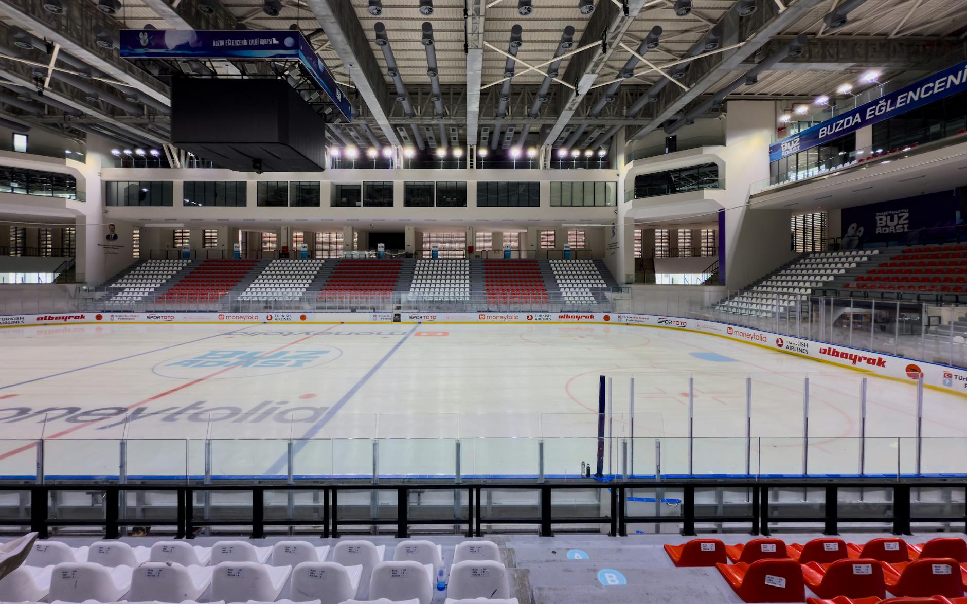 Lanxess Arena – Foto: İrfan Simsar / Pexels