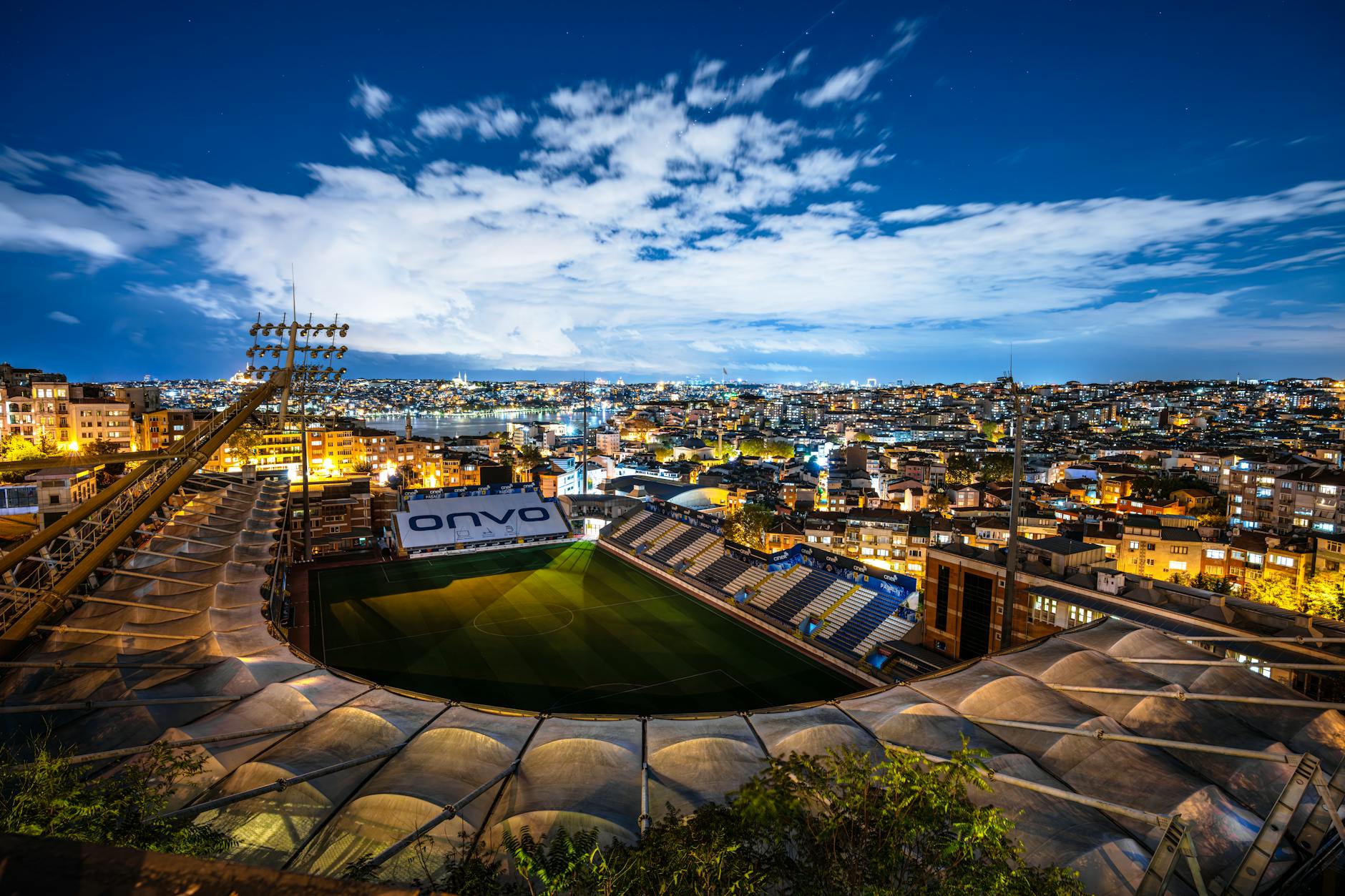 Fenerbahçe – Beşiktaş Symbolbild zum Thema Fenerbahçe – Beşiktaş