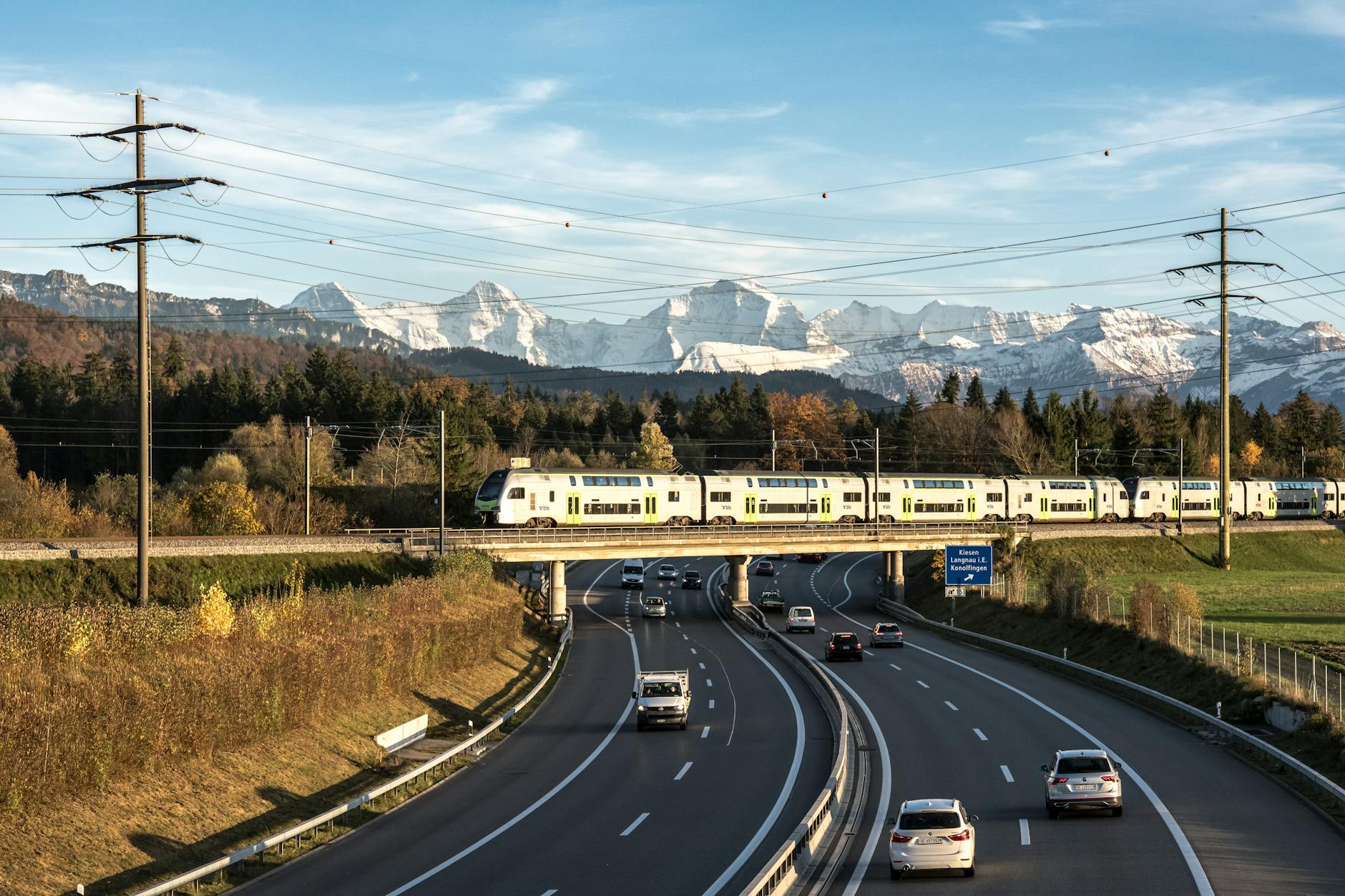 Detailansicht: Gotthard Stau Ostern