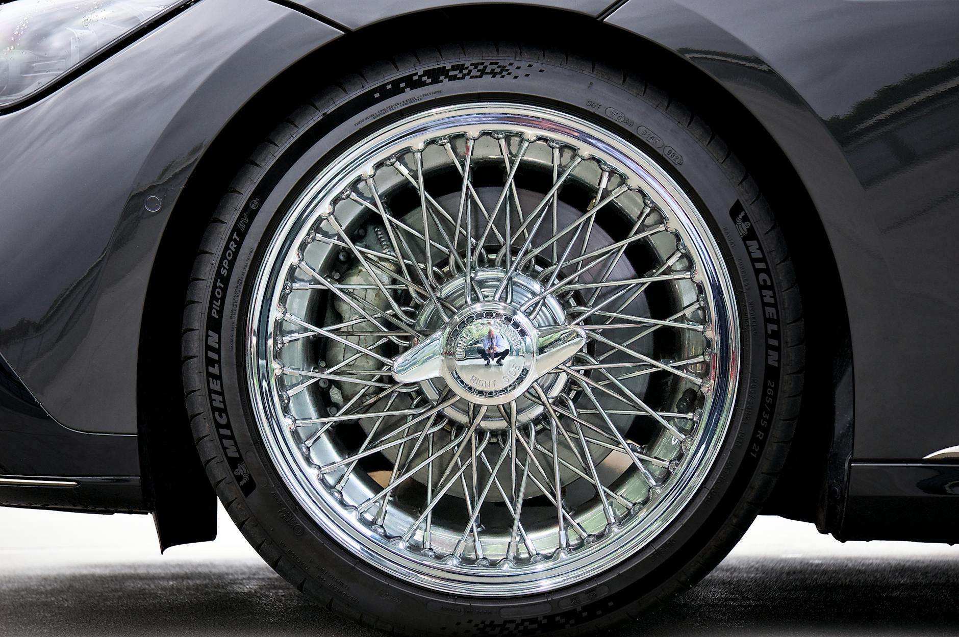 Symbolbild zum Thema Mercedes Eq