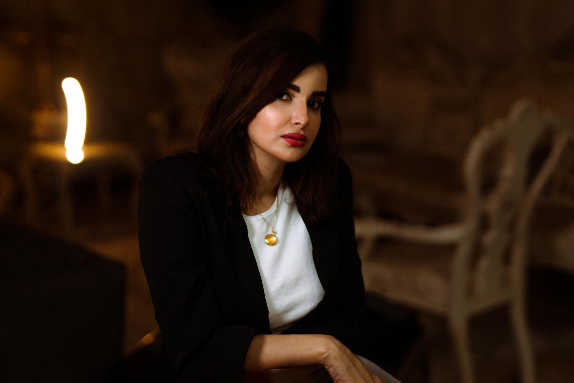 Detailansicht: Nadia Fares