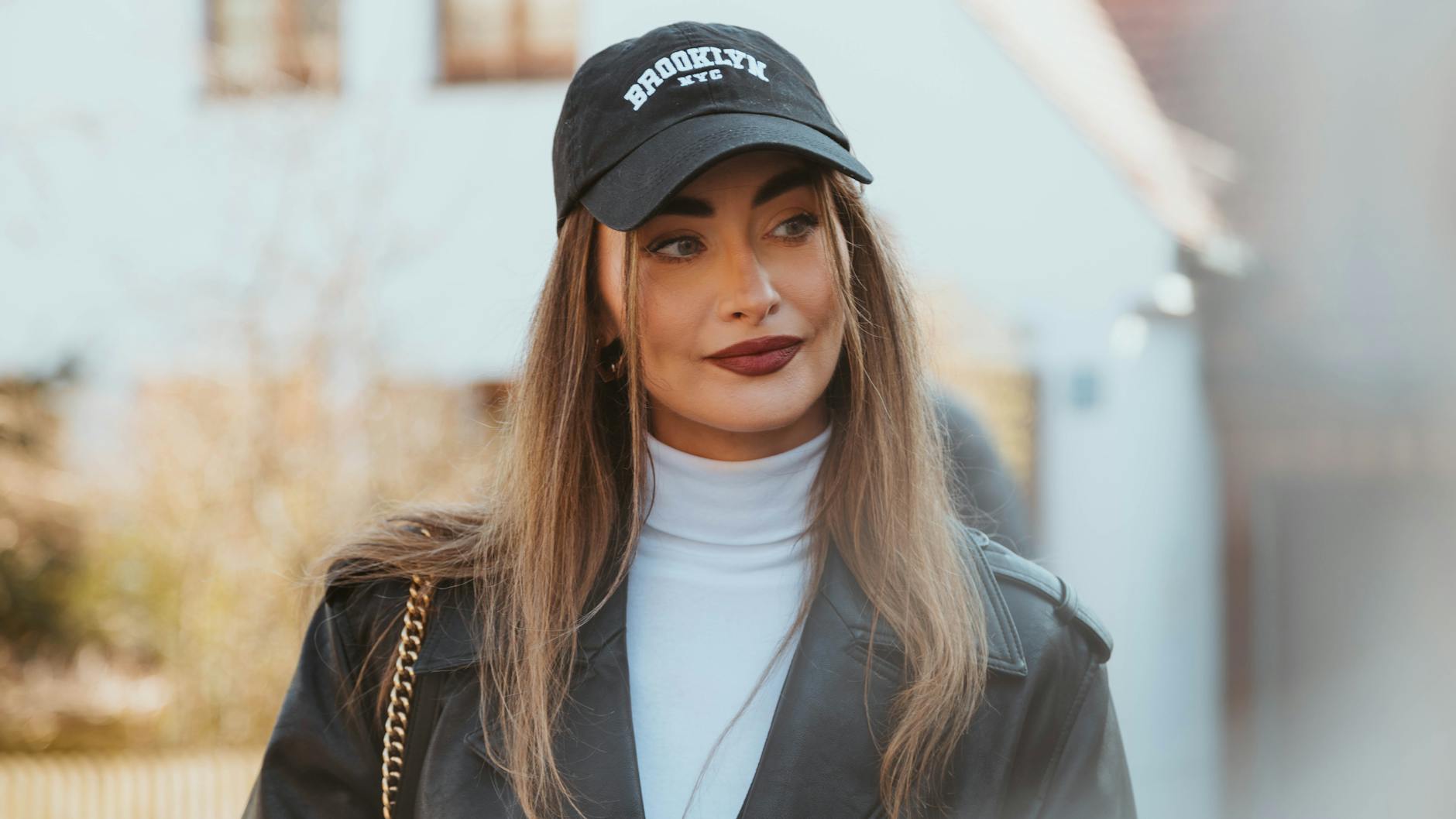 Illustration zu Sarah Engels