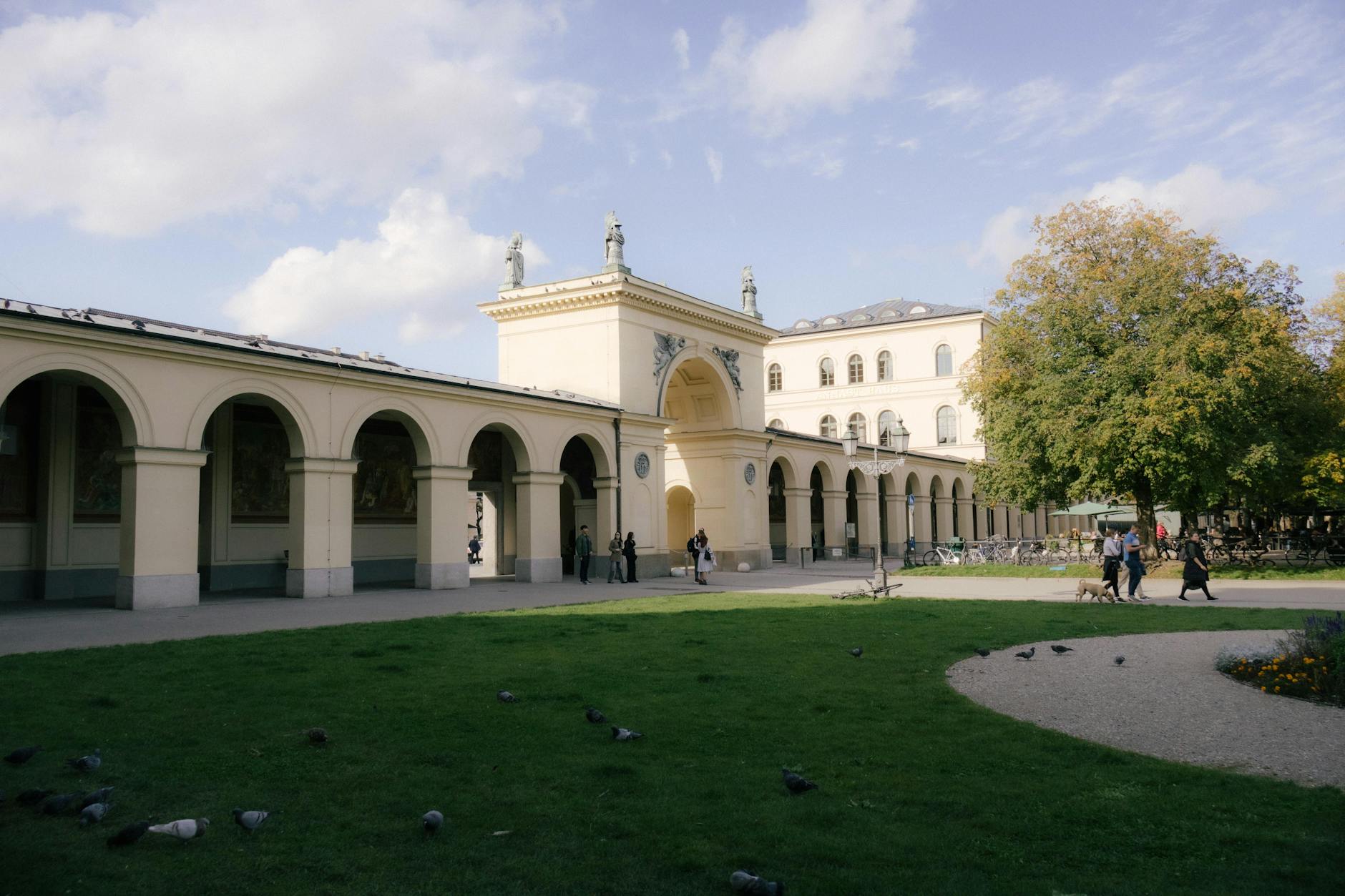 Illustration zu Tiergarten Schönbrunn