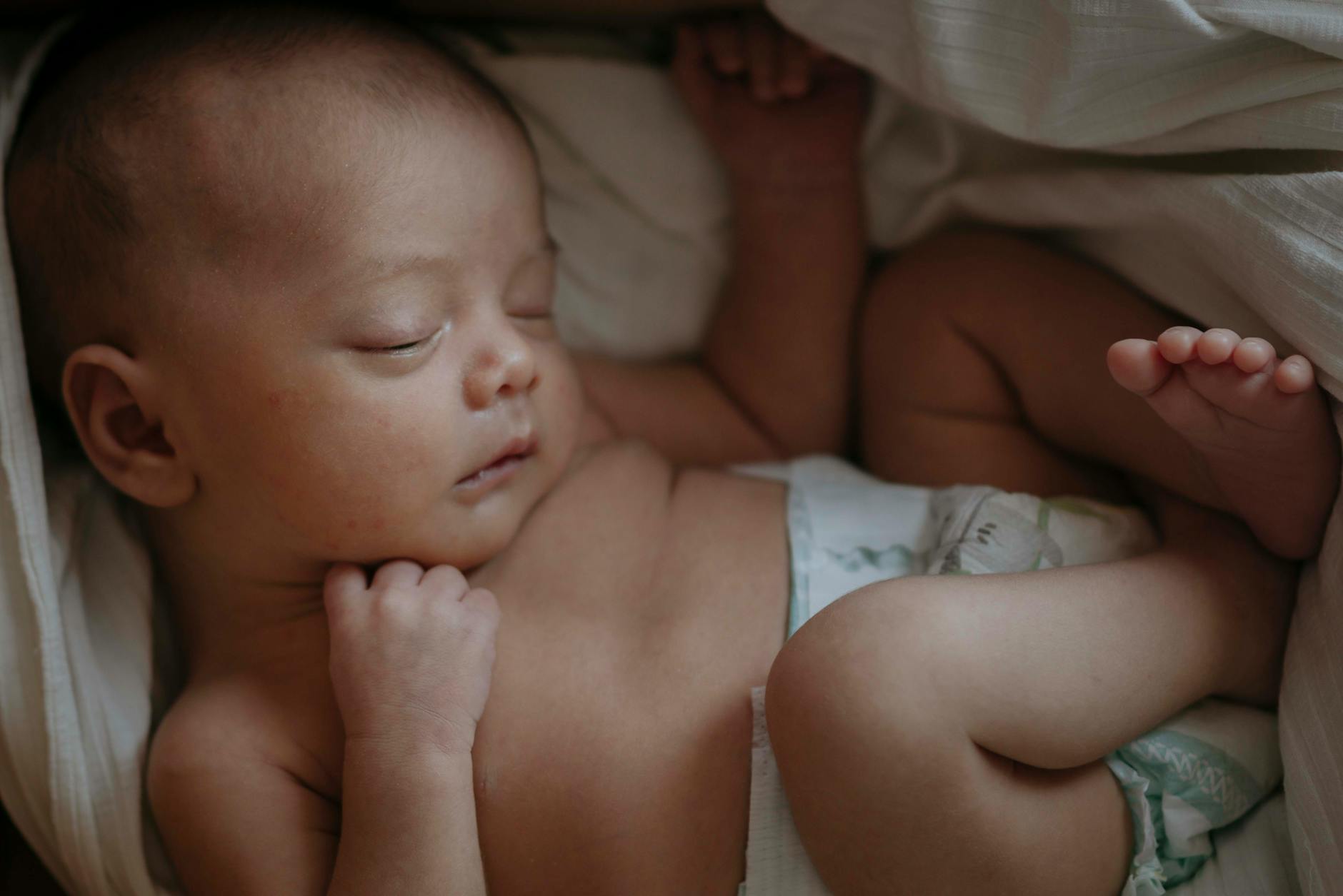 Illustration zu Totes Baby Mülltonne