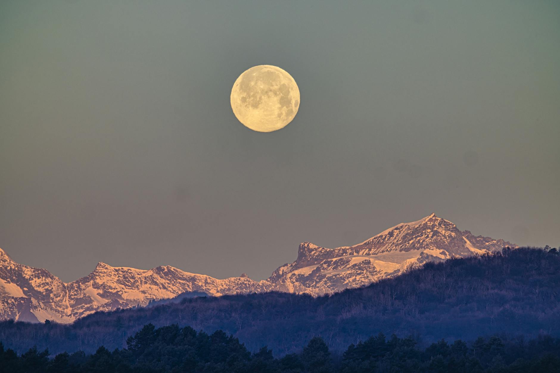 Detailansicht: Vollmond April 2026 Sternzeichen