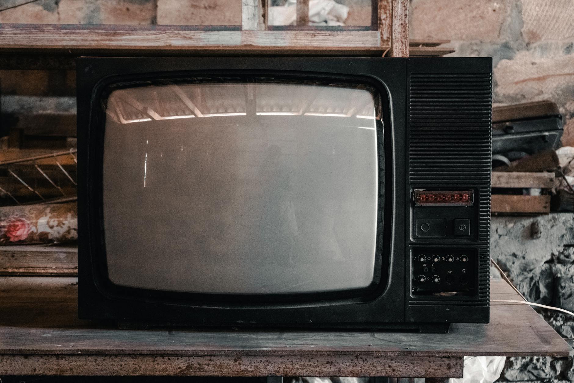 tv spielfilm heute – Foto: Zulfugar Karimov / Pexels
