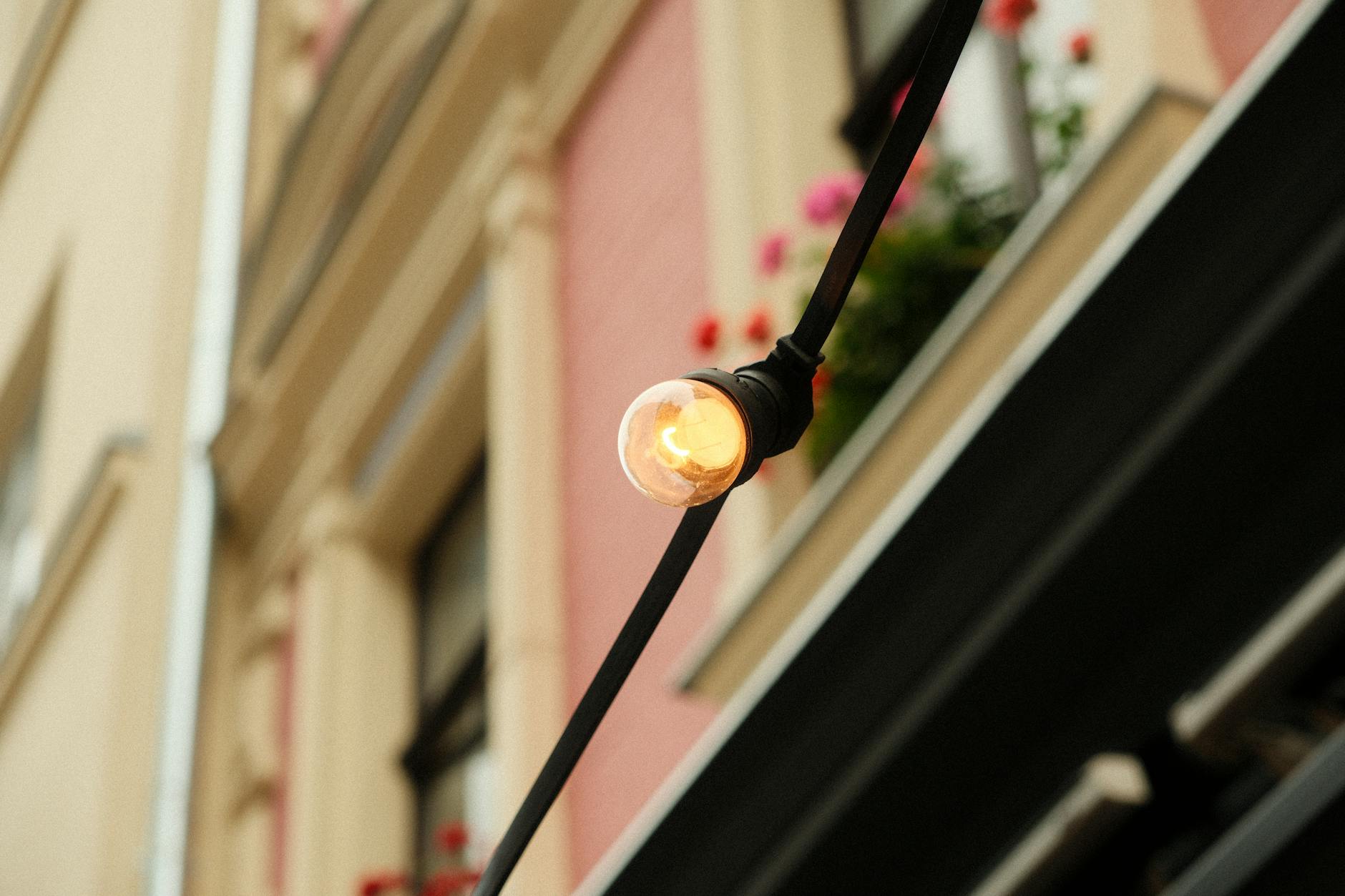 Balkon Beleuchtung Symbolbild zum Thema Balkon Beleuchtung