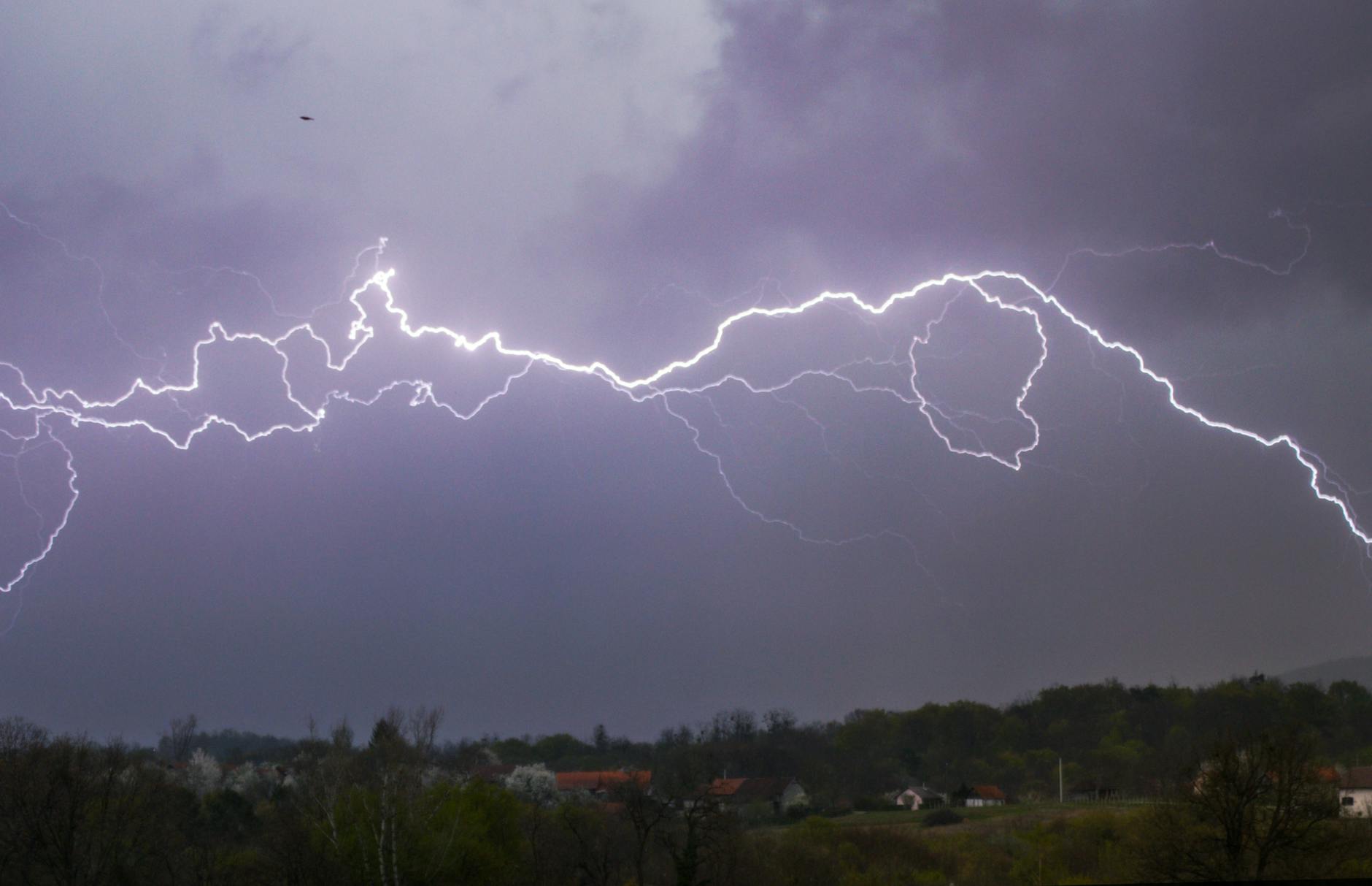 Symbolbild zum Thema Blitzeinschlag
