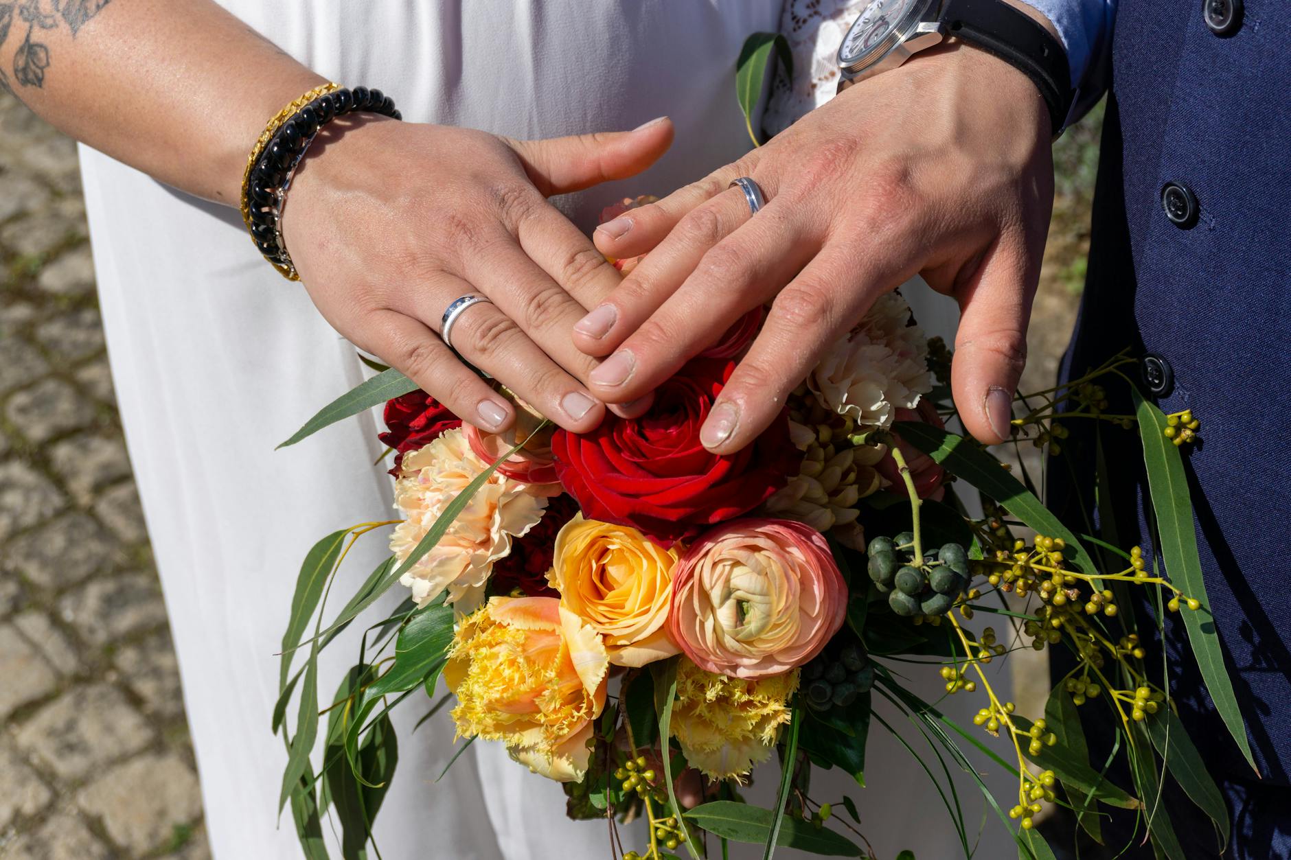 Symbolbild zum Thema Christine Neubauer Hochzeit