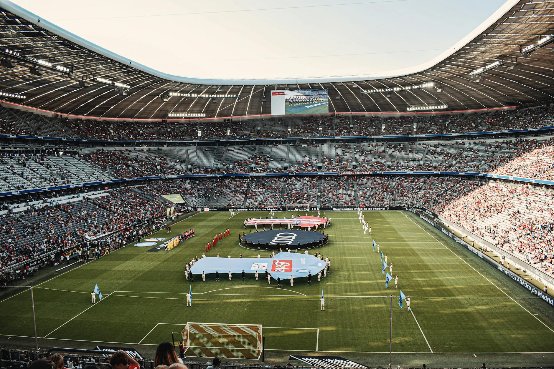 Detailansicht: FC Bayern PSG Champions League