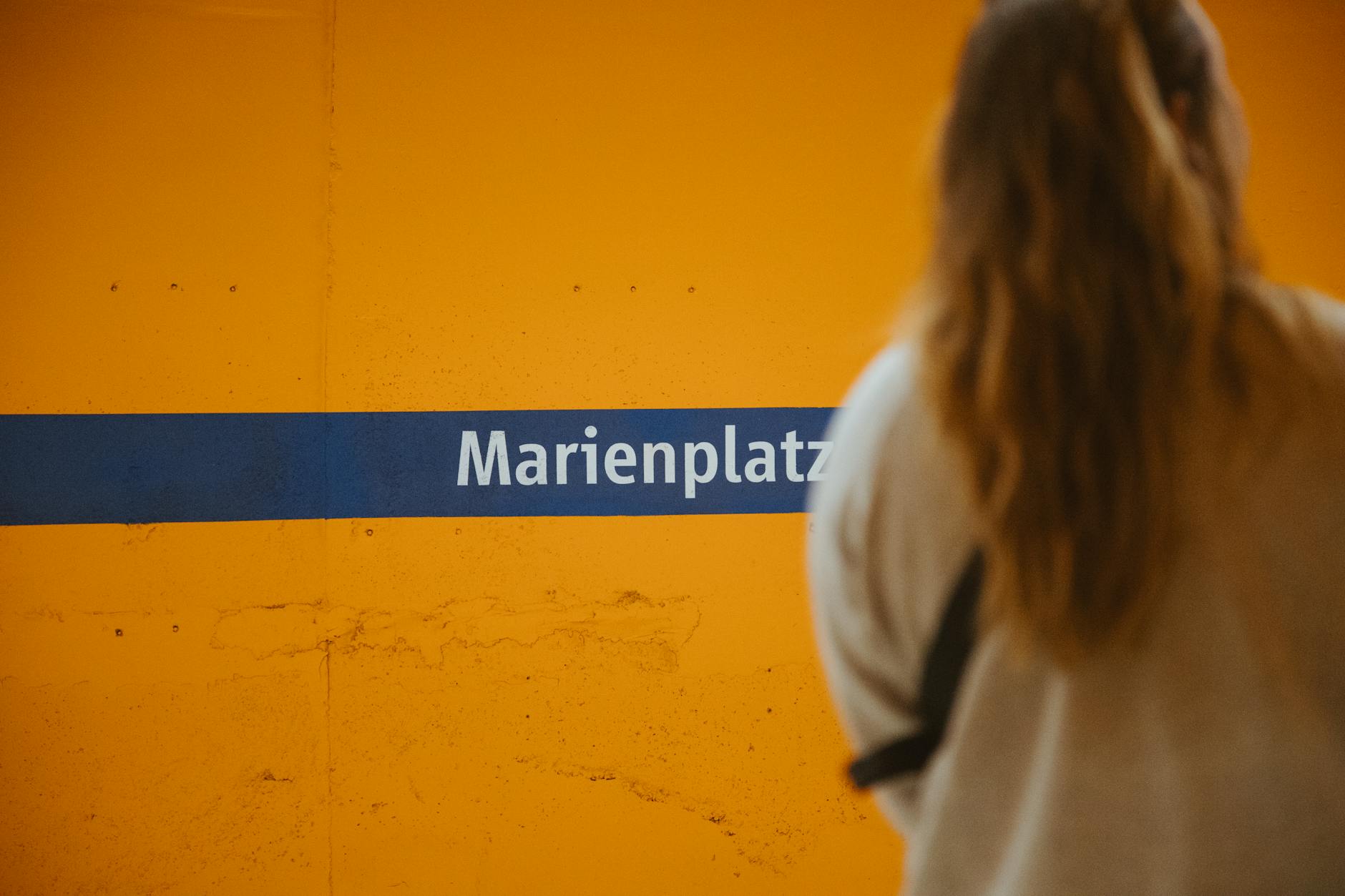 Illustration zu Goodbye Deutschland Marie Heidtke