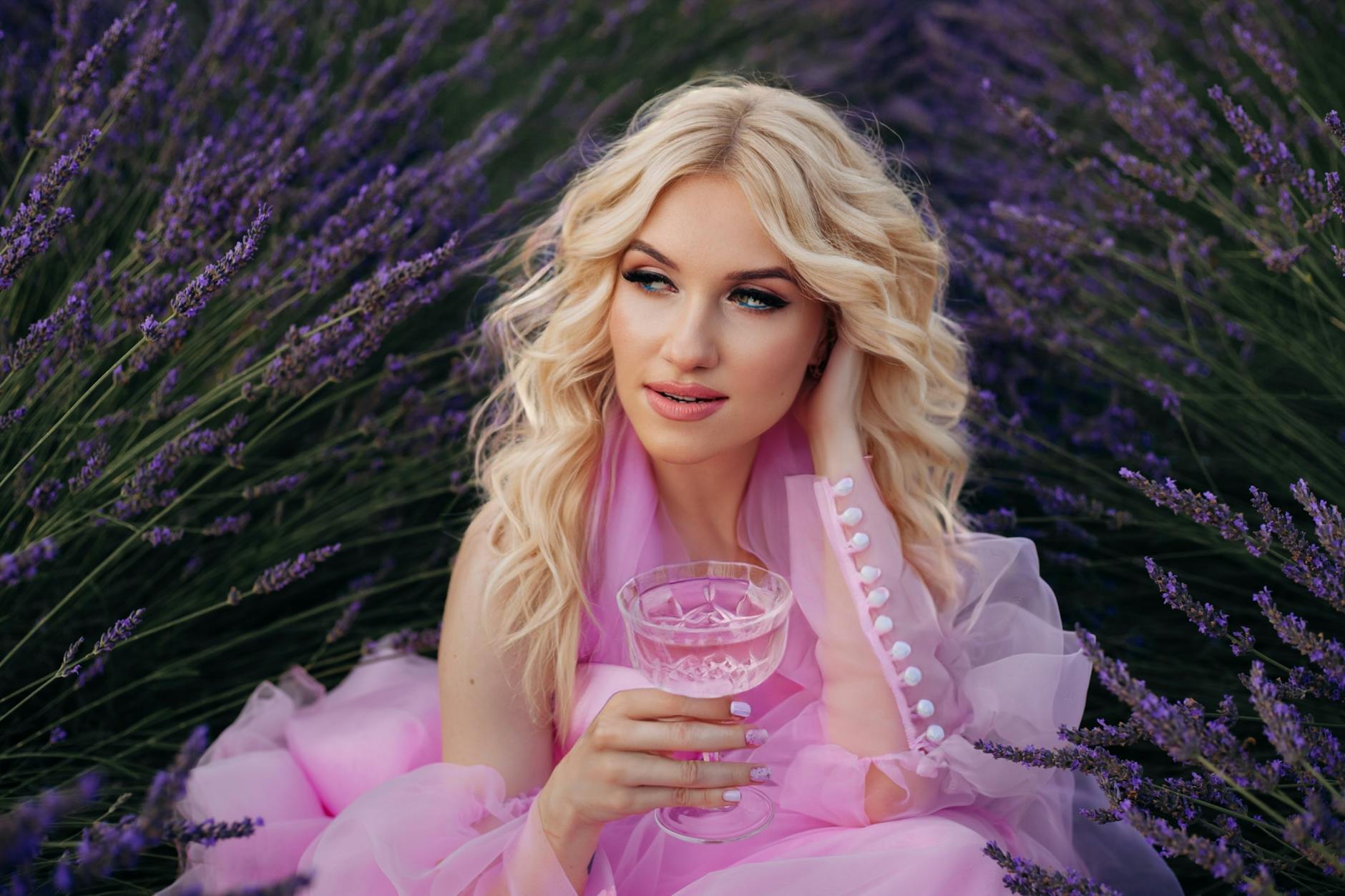 Illustration zu Hayden Panettiere Alkohol