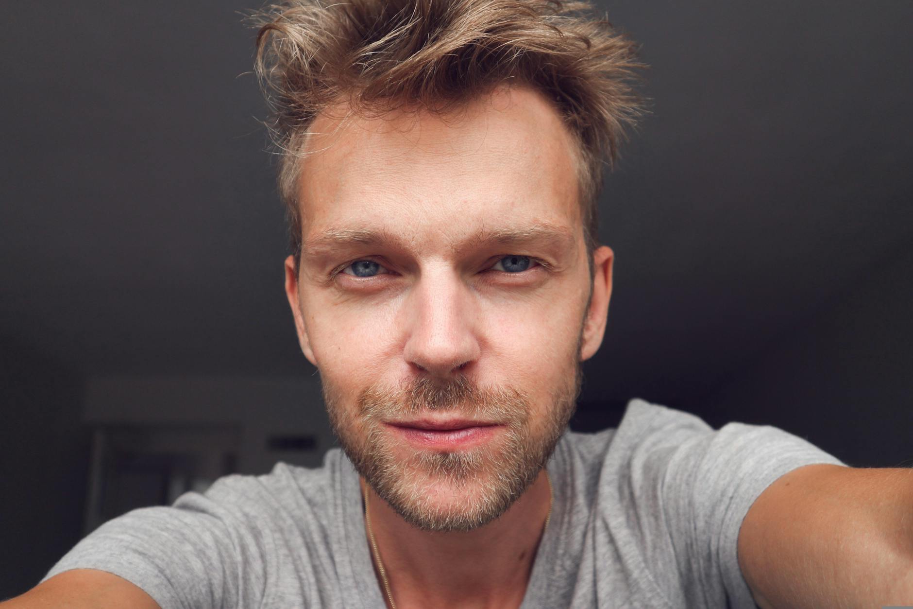 Detailansicht: Matthias Steiner Schlaf
