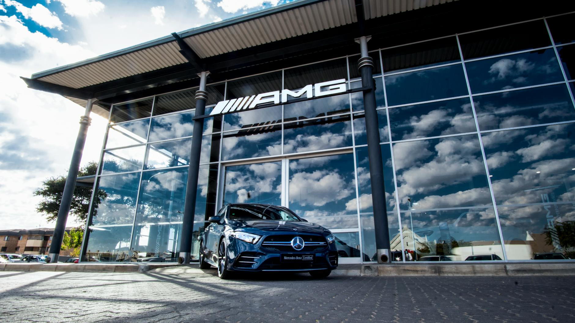 Mercedes Bis 15000 Detailansicht: Mercedes Bis 15000