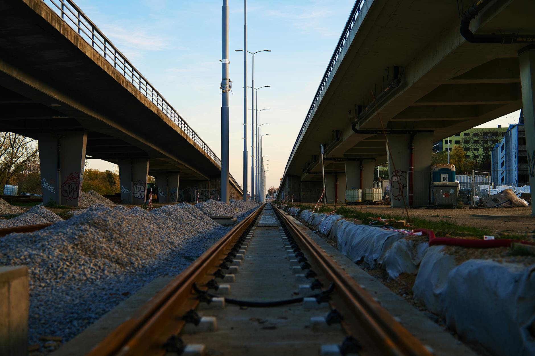 Detailansicht: Oberleitung