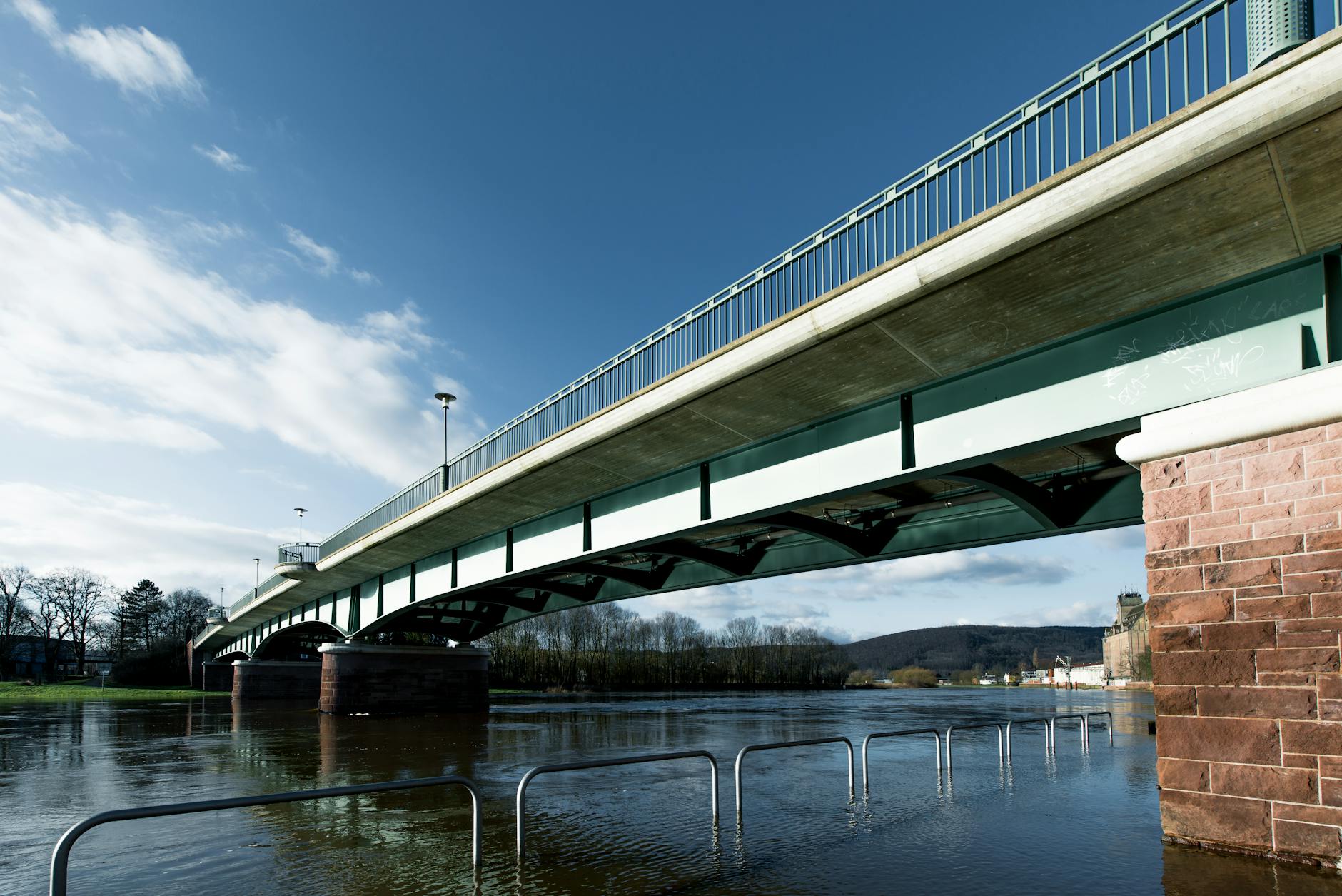 Detailansicht: Saarbruecken-hansa-rostock
