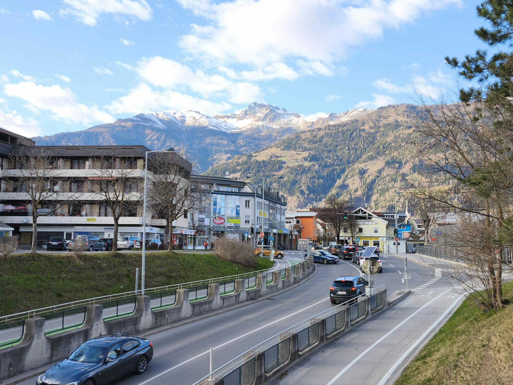 Stau Gotthard Symbolbild zum Thema Stau Gotthard