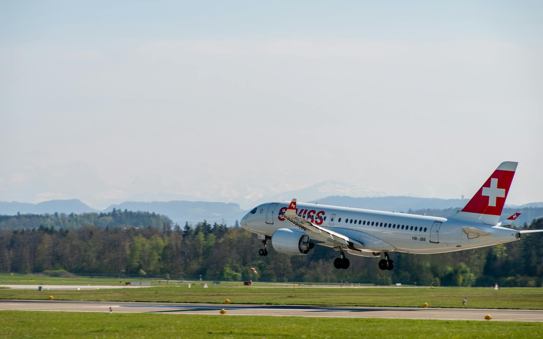 Illustration zu Swiss Flug LX123